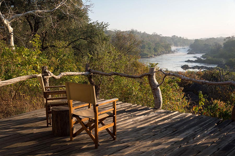 Malawi Lake + Safari